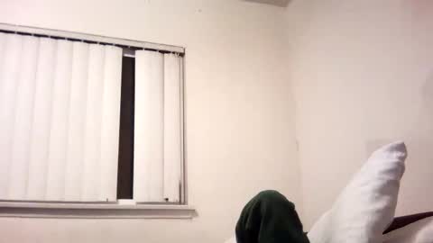 Snapshot of caga_palos chatting on 02.14.26 caga_palos online show from 02.14.26