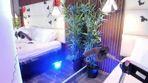 CailynBrown online show from 10.26.25