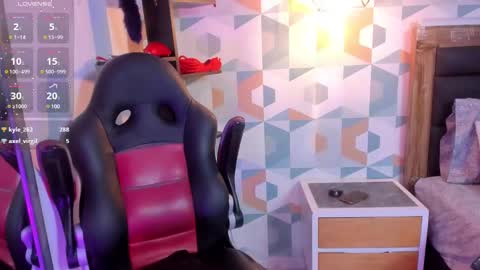 Snapshot of calanthelove chatting on 02.08.25 Calanthe online show from 02.08.25