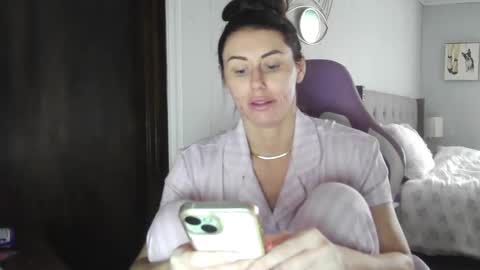 The Cali Cambri online show from 02.10.25