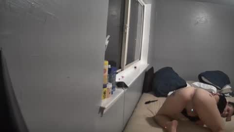 Snapshot of caliibaddie chatting on 10.05.25 caliibaddie online show from 10.05.25