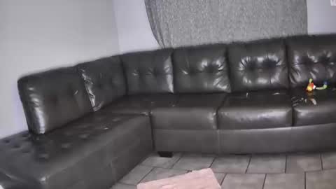 Snapshot of caliibaddie chatting on 10.14.25 caliibaddie online show from 10.14.25