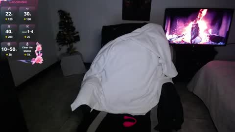 caliope_goddess1 online show from 12.17.24