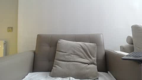 callme_kim online show from 12.29.24