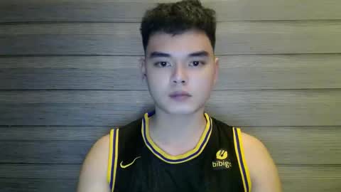 callmesammy21 online show from 10.17.25