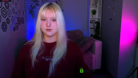 Snapshot of callmevivien chatting on 04.12.26 callmevivien online show from 04.12.26