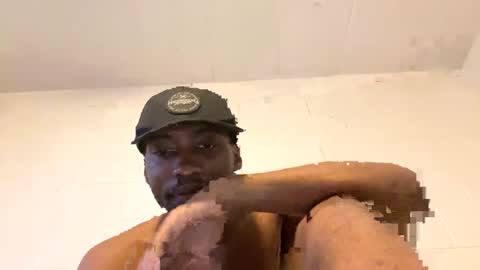 Snapshot of callontyrone21 chatting on 09.16.25 Callontyrone21 online show from 09.16.25