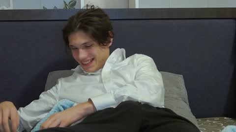 Calvin online show from 01.05.25