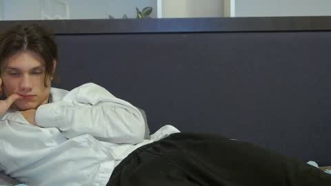 Calvin online show from 01.06.25