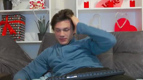 Calvin online show from 02.08.25