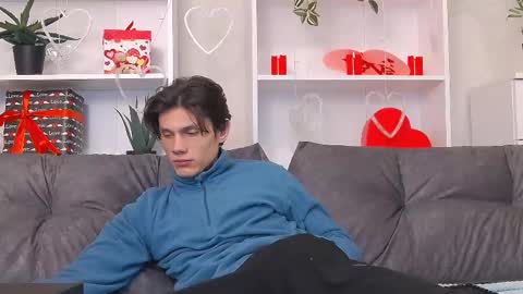 Calvin online show from 02.10.25