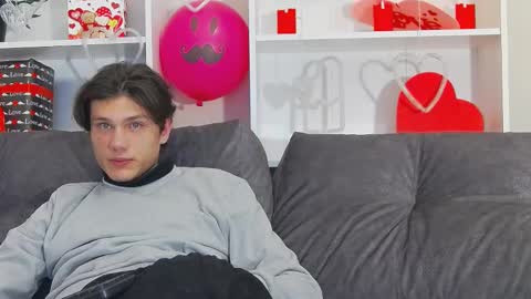 Calvin online show from 02.15.25