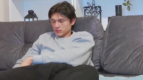 Calvin online show from 03.06.25