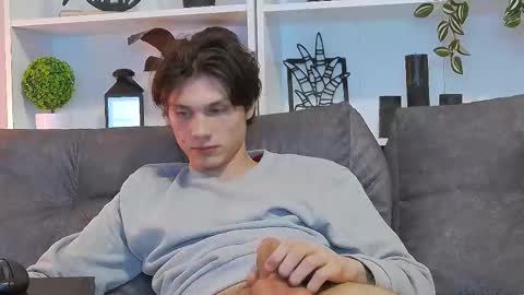 Calvin online show from 03.11.25