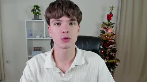 Hey I am Calvin  online show from 12.15.24