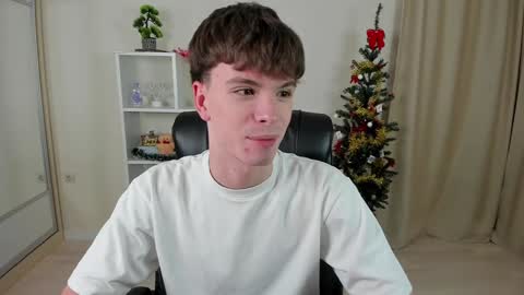 Hey I am Calvin  online show from 12.27.24