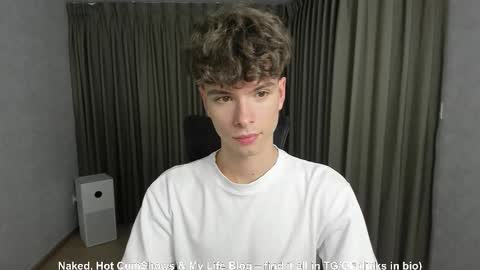 Hey I am Calvin  online show from 10.26.25