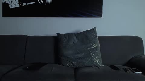 Calvin  online show from 10.11.25