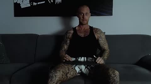 Calvin  online show from 10.21.25