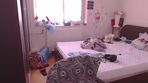 Calvinjohnlad online show from 03.08.25