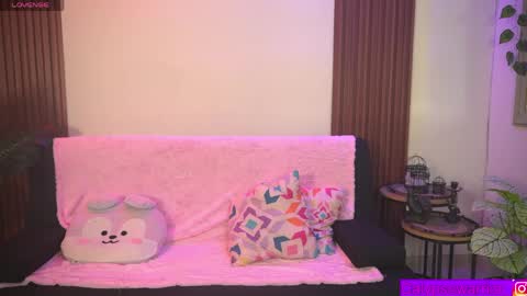 Snapshot of calypso_and_ge1 chatting on 05.11.26 Calypso and Kayla online show from 05.11.26