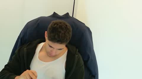 camara110 online show from 11.17.25