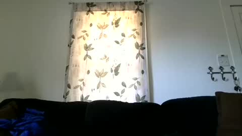 Chillaxin lets talk  online show from 01.12.25