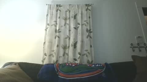 Chillaxin lets talk  online show from 02.11.25