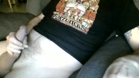 Snapshot of cambot4000 chatting on 12.18.25 Cambot4000 online show from 12.18.25