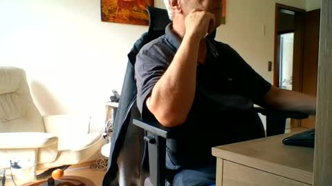 camcologne online show from 06.14.26