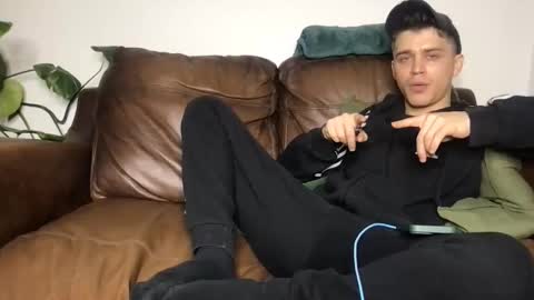 CamDoAttitude online show from 03.11.26