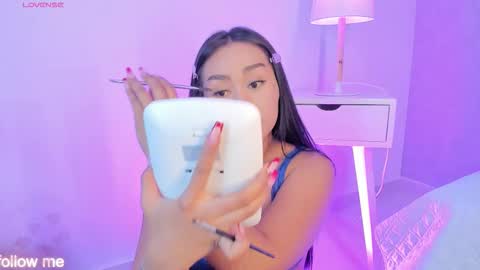 Camelia Smith online show from 12.18.25