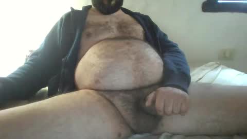 camera008 online show from 10.24.25