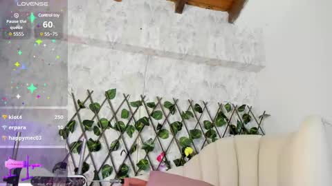 Snapshot of cameron_cutee chatting on 01.18.25 Cameron Cutee online show from 01.18.25