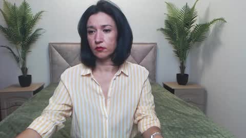Snapshot of cameronenns chatting on 09.15.25 Cameronenns online show from 09.15.25