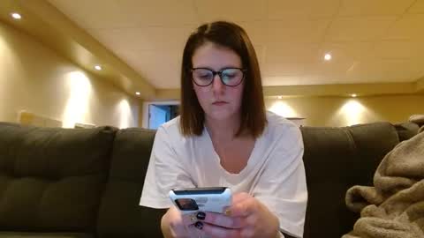 Snapshot of camforfunmoment chatting on 12.22.24 camforfunmoment online show from 12.22.24