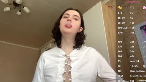 Snapshot of camgirl_xx chatting on 05.07.26 Marta online show from 05.07.26