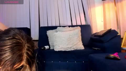 Snapshot of cami_cruzz chatting on 02.23.25 Camila cruz online show from 02.23.25