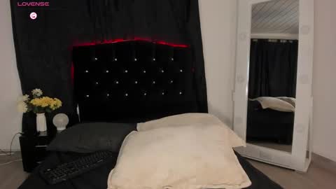 Camila cruz online show from 03.09.26