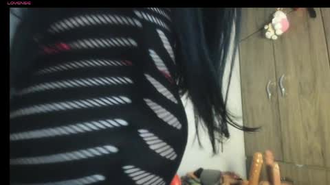Snapshot of cami_hot_hair chatting on 05.28.26 cami online show from 05.28.26
