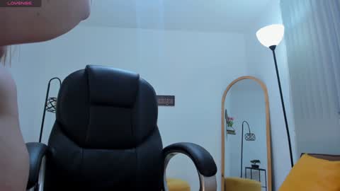 Camila online show from 12.08.24