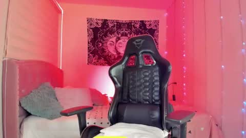 camila online show from 11.21.25