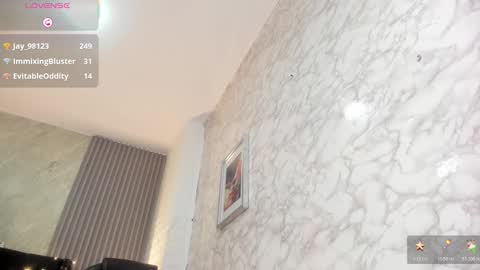 camila__bouzas online show from 12.17.25