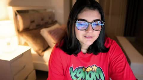 Snapshot of camila_buitrago chatting on 09.16.25 Camila buitrago online show from 09.16.25