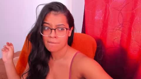 camila_bustamante_ online show from 05.30.26