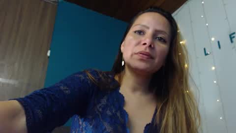 Snapshot of camila_delarosa chatting on 12.04.24 camila online show from 12.04.24
