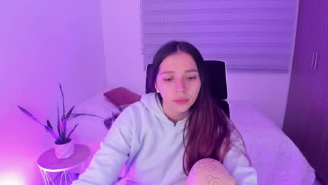  C A M I  online show from 11.18.25