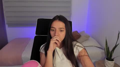  C A M I  online show from 03.19.26