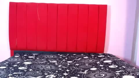 Snapshot of camila_girlsexy chatting on 10.14.25 camila_girlsexy online show from 10.14.25