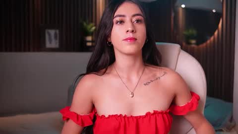 camila_martinez9 online show from 09.15.25